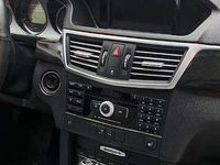 Gebraucht Mercedes E220 Avantgarde 170 PS (125 kW) 2009 Limousine