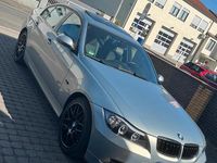 Używany BMW 320 150 KM (110 kW) 2006 Niebieski Sedan/Limuzyna