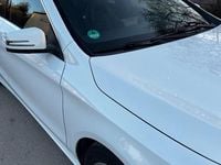 Gebraucht Mercedes CLA180 122 PS (89 kW) 2014 Weiß Limousine