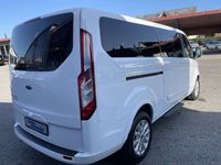 Gebraucht Ford Tourneo Custom Titanium 131 PS (96 kW) 2022 Frostweiß Van