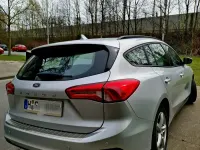 Gebraucht Ford Focus 95 PS (69 kW) 2018 Silber Kombi