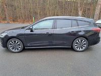 Gebraucht Ford Focus Titanium X 116 PS (85 kW) 2023 Obsidianschwarz metallic Kombi