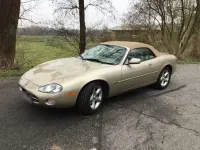 Gebraucht Jaguar XK8 284 PS (208 kW) 2001 Gold Cabrio