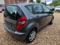 Gebraucht Mercedes A160 95 PS (69 kW) 2011 Grau Kleinwagen