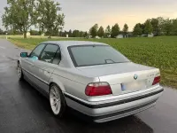 Gebraucht BMW 750L 326 PS (239 kW) 1997 Silber Limousine