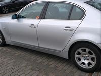Gebraucht BMW 520 177 PS (130 kW) 2004 Silber Limousine