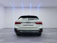 Gebraucht Audi Q3 Sportback Sport 150 PS (110 kW) 2024 Silber SUV