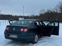 Gebraucht VW Passat 116 PS (85 kW) 2007 Limousine
