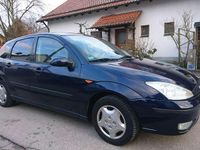 Gebraucht Ford Focus Futura 101 PS (74 kW) 2004 Atlantikblau Limousine