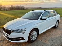 Gebraucht Skoda Superb Active 150 PS (110 kW) 2019 Weiß Kombi