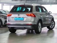 Gebraucht VW Tiguan Highline 150 PS (110 kW) 2021 Tungsten silver (metallic) SUV