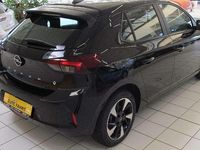 Gebraucht Opel Corsa-e Edition 100 kW (136 PS) 2024 Lackierung schwarz perla nera/ Kleinwagen