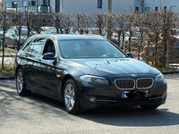 Gebraucht BMW 530 245 PS (180 kW) 2010 Grau Kombi