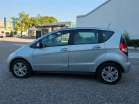 Gebraucht Mercedes A180 2010 Silber Kleinwagen