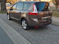 Gebraucht Renault Scénic III 130 PS (95 kW) 2013 Braun Van / Kleinbus