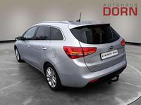 Gebraucht Kia Ceed 136 PS (100 kW) 2016 Sparkling silver Kleinwagen