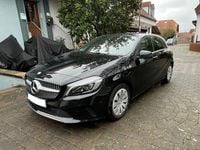Gebraucht Mercedes A160 102 PS (75 kW) 2016 Schwarz Limousine