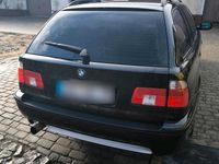 Gebraucht BMW 528 Basis 193 PS (141 kW) 1998 Schwarz Kombi