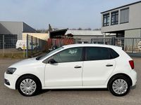 Gebraucht VW Polo Trendline 60 PS (44 kW) 2014 Weiß Limousine