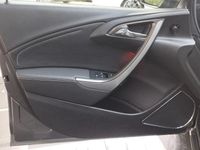 Gebraucht Opel Astra Innovation 179 PS (131 kW) 2012 Grau Kombi