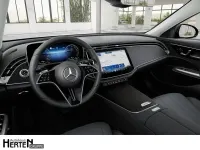 Gebraucht Mercedes E300 Avantgarde 204 PS (150 kW) 2025 Grau Limousine