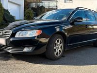 Gebraucht Volvo V70 136 PS (100 kW) 2014 Schwarz Kombi
