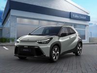 Neu Toyota Aygo 116 PS (85 kW) 2026 Urban khaki / night sky black Kleinwagen