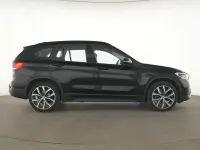 Gebraucht BMW X1 Advantage 136 PS (100 kW) 2022 Schwarz SUV