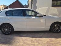 Gebraucht BMW 114 102 PS (75 kW) 2013 Weiß Kleinwagen