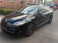 Gebraucht Renault Mégane III Dynamique 140 PS (102 kW) 2011 Schwarz Limousine