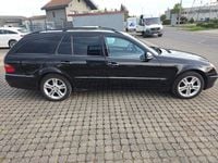 Usado Mercedes E280 Avantgarde 190 HP (139 kW) 2009 Preto Sedan