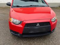 Gebraucht Mitsubishi Colt 95 PS (69 kW) 2009 Rot Kleinwagen