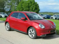Używany Ora 03 125 kW (171 KM) 2023 Czerwony Hatchback