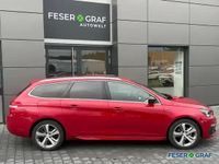Gebraucht Peugeot 308 131 PS (96 kW) 2019 Ultimate rot Kombi