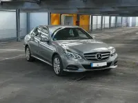 Gebraucht Mercedes E220 Edition 170 PS (125 kW) 2013 Silber Limousine