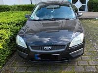 Second-hand Ford Focus 101 CP (74 kW) 2006 Negru Hatchback