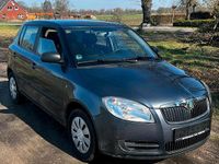 Gebraucht Skoda Fabia 80 PS (58 kW) 2010 Grau Kleinwagen