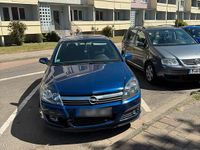 Second-hand Opel Astra 105 CP (77 kW) 2005 Albastru Hatchback