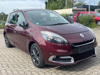 Gebraucht Renault Scénic III Bose Edition 131 PS (96 kW) 2012 Rot Van / Kleinbus