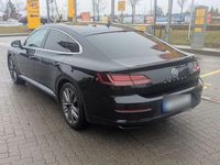 Gebraucht VW Arteon 150 PS (110 kW) 2018 Schwarz Kleinwagen