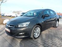 Gebraucht Opel Astra Active 140 PS (102 kW) 2014 Grau Limousine