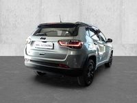 Gebraucht Jeep Compass 131 PS (96 kW) 2023 Hellgruen SUV