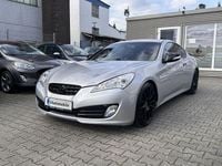 Gebraucht Hyundai Genesis 303 PS (222 kW) 2012 Sleek silver Coupé