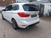Gebraucht BMW 218 150 PS (110 kW) 2019 Weiß Kombi