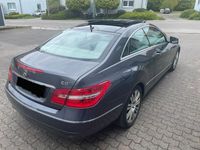 gebraucht Mercedes E220 Coupe CDI BlueEfficiency“Panorama