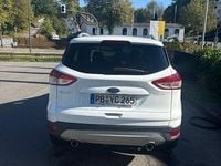 Gebraucht Ford Kuga Titanium 179 PS (131 kW) 2016 Weiß SUV
