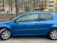 Gebraucht VW Golf V 102 PS (75 kW) 2007 Blau Kleinwagen