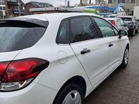 Gebraucht Citroën C4 Shine 131 PS (96 kW) 2017 Lack weiss perlglänzend/metall Kombi