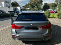 Gebraucht BMW 540 Performance 340 PS (250 kW) 2019 Grau Kombi