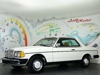 Gebraucht Mercedes 300 125 PS (91 kW) 1985 Weiß Coupé
